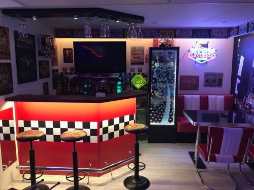 Kellerbar American Diner Variante Links